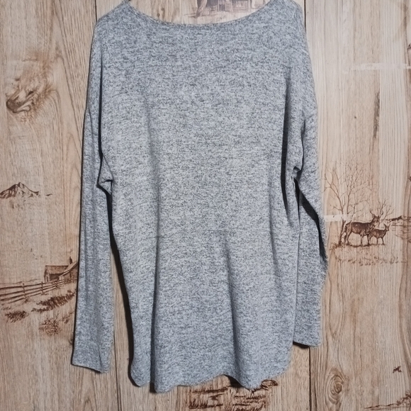Gibson V-neck Heather Grey Luxe High Low Sweater Size Small - Picture 2 of 7